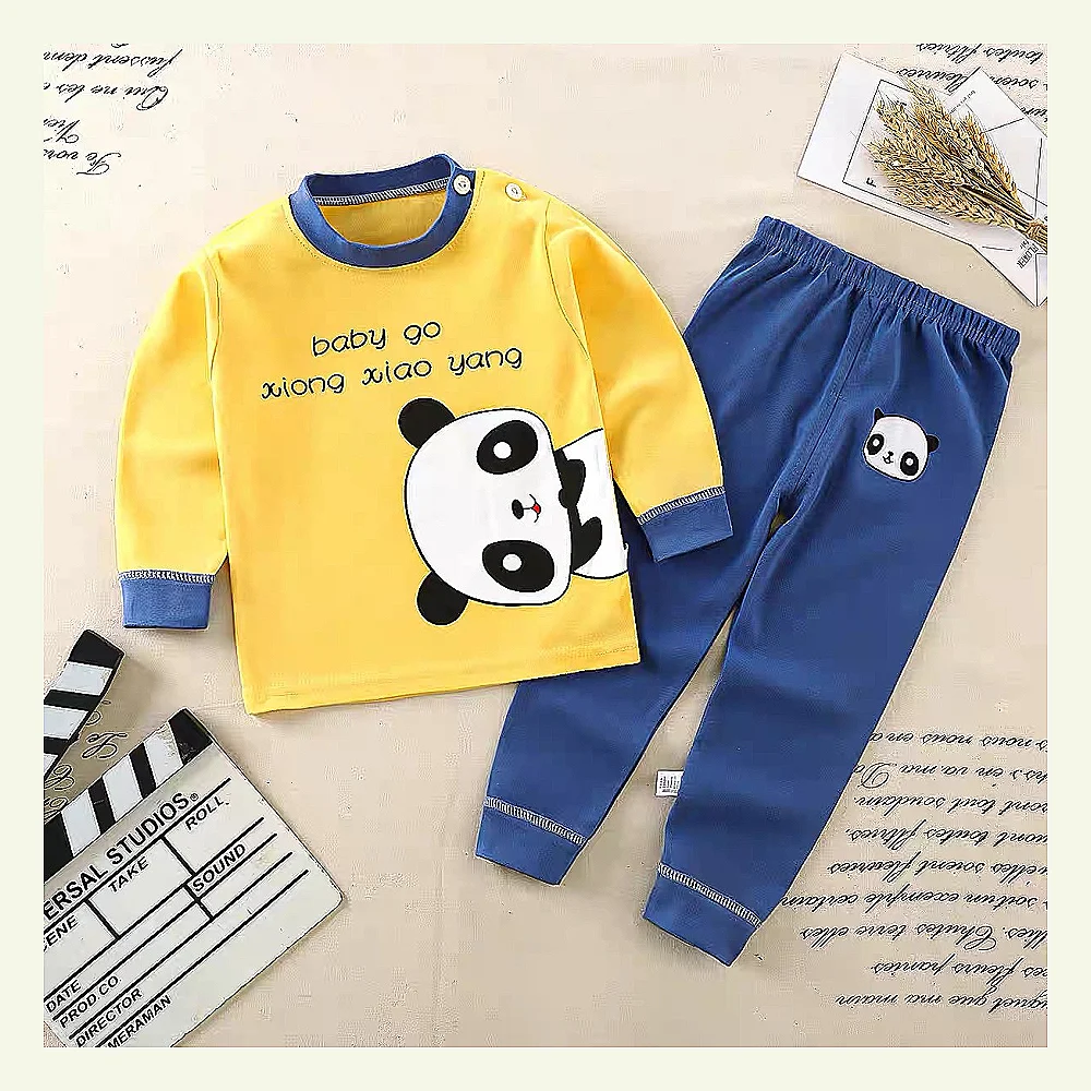 سێتێکی منداڵانەی شیک پێکهاتوو لە دوو پارچە