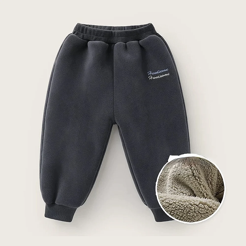 نەرمی و شیکی.. لە یەک بیجامەدا