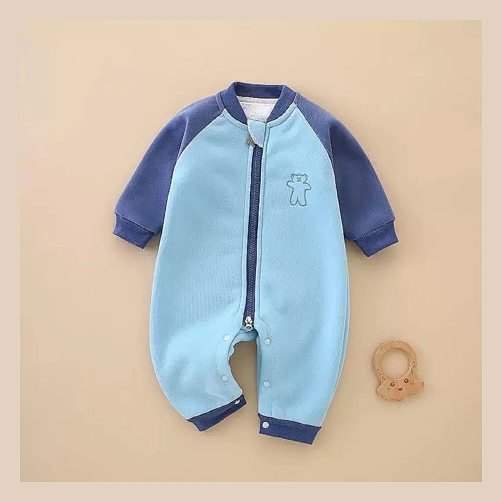 جوانترین بەدلە شایەنی منداڵی تۆ ناوەوەی خوریە