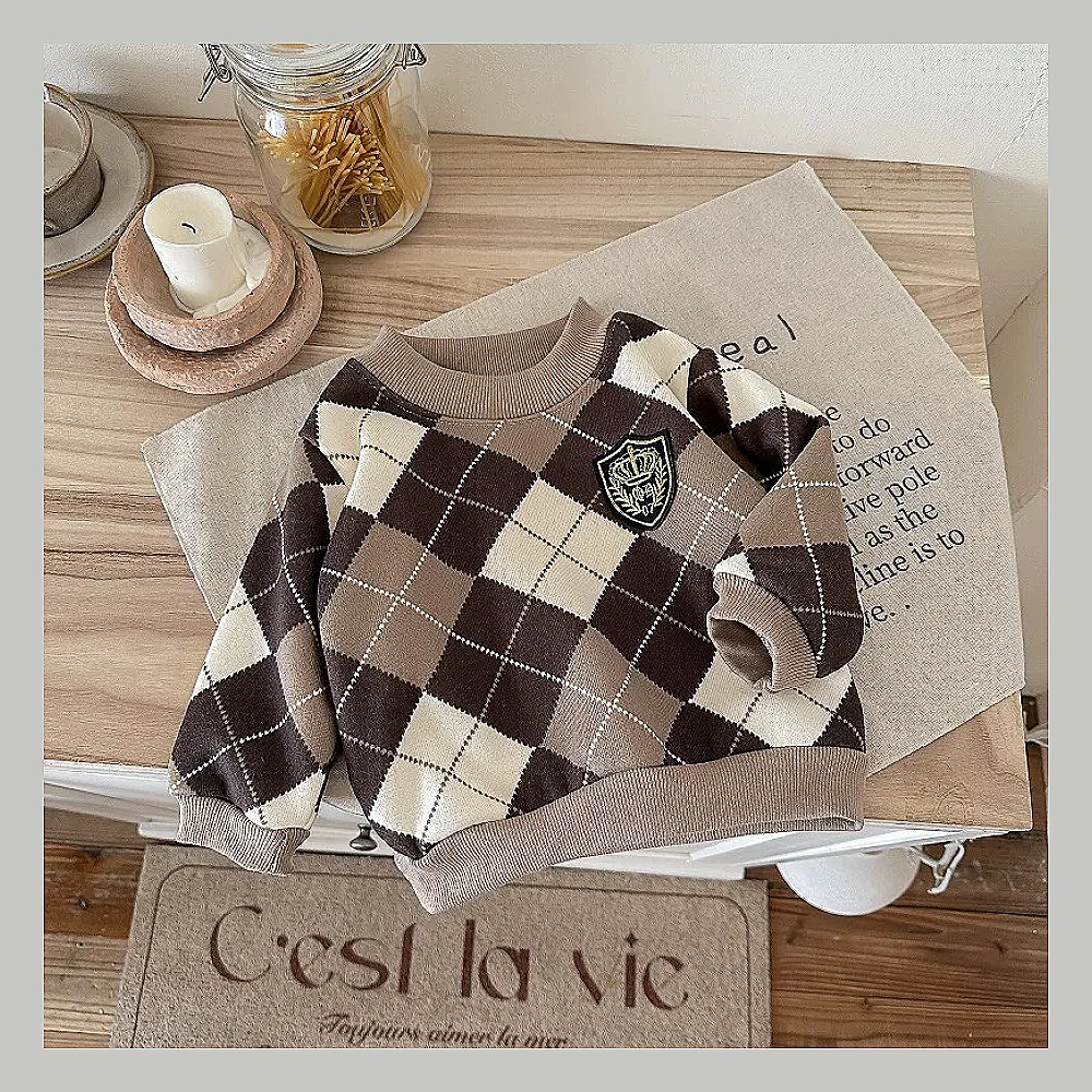 جوانترین بلوز بۆ شازادە بچکۆلەکانمان